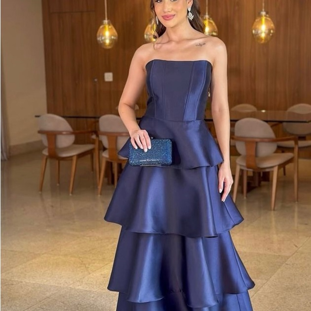 Elegant Navy Blue Strapless Dress